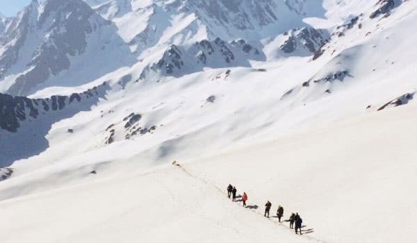 sar pass trek in 2021